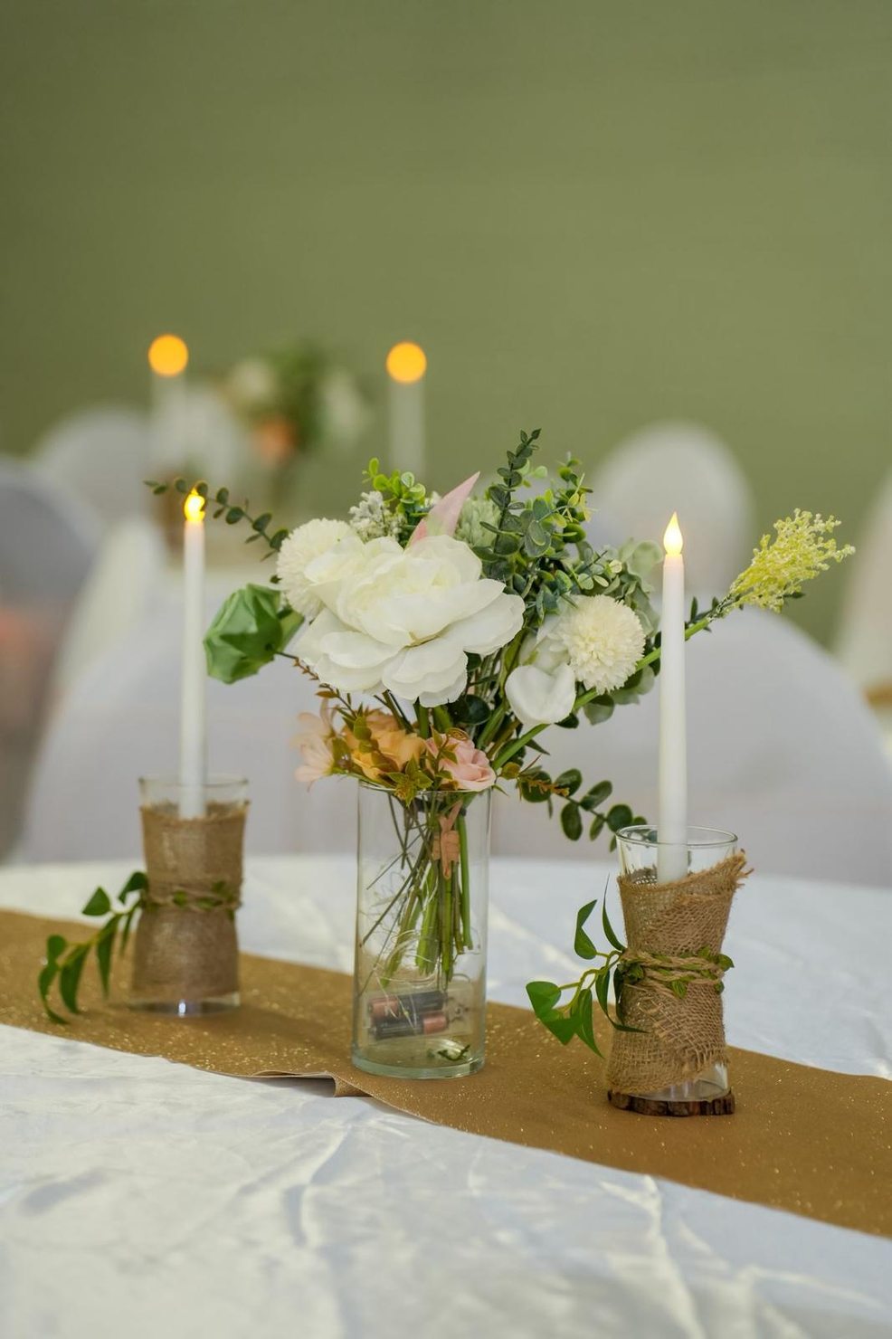 Holy Communion catering for 1000 guests in London Ontario by Chilli Flakes